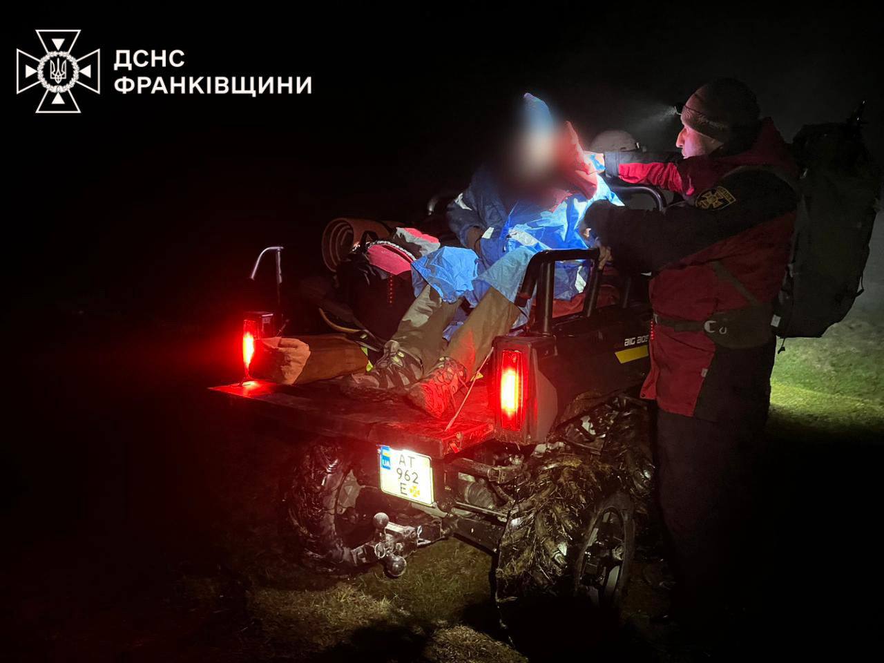 Травма на маршруті: під горою Хом’як рятували львівського туриста