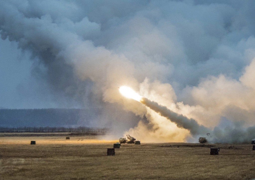 HIMARS уже в Україні. Резніков спрогнозував останнє спекотне літо для окупантів