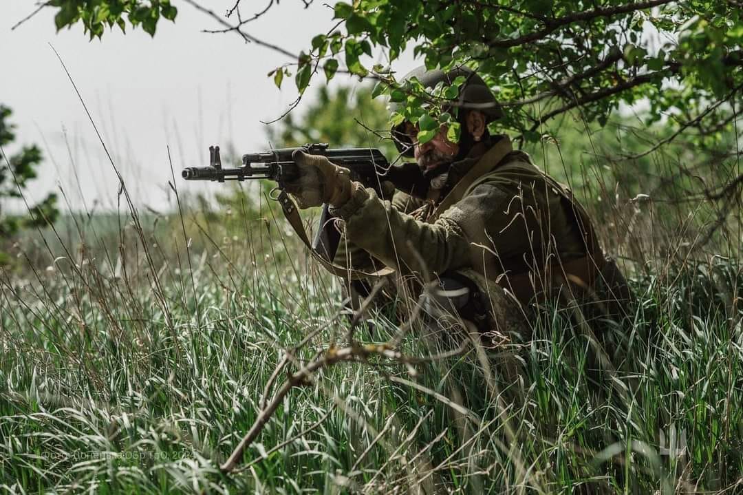 Ворог намагається прорватися біля Білогорівки та Роздолівки. Генштаб