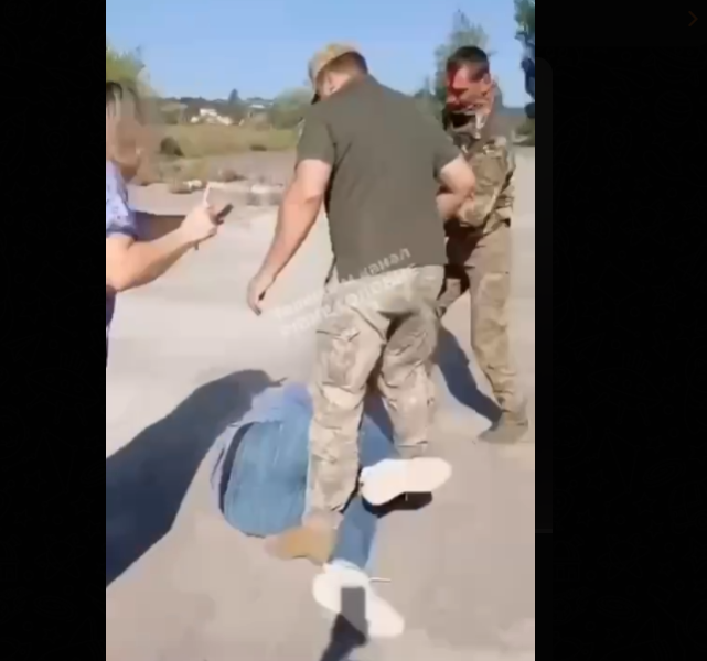 На Рівненщині під час оповіщення військовозобов’язаний вдарив військового в голову