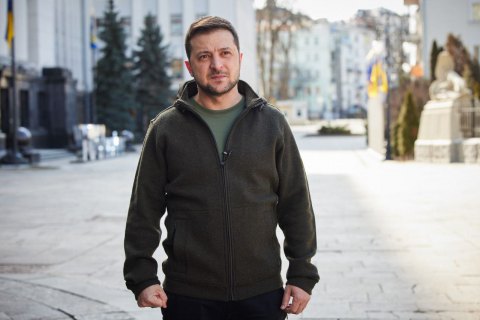 Зеленський відвідав поранених українських військових у лікарні