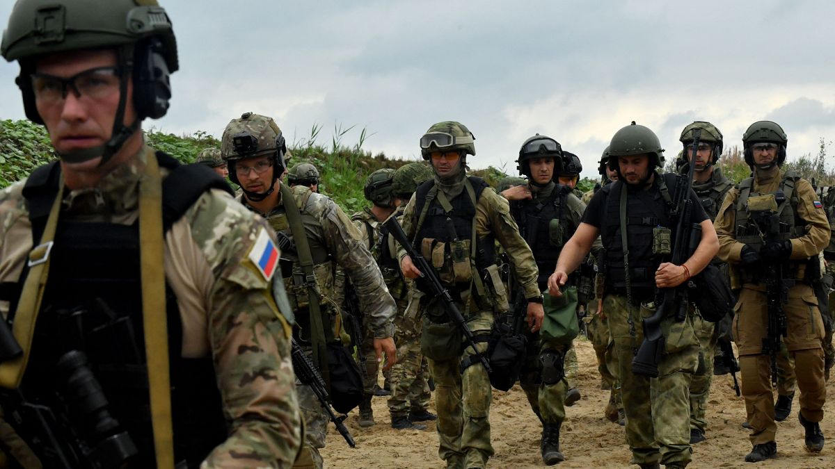 Рашисти вербують іноземців для служби в повітряно-десантних військах
