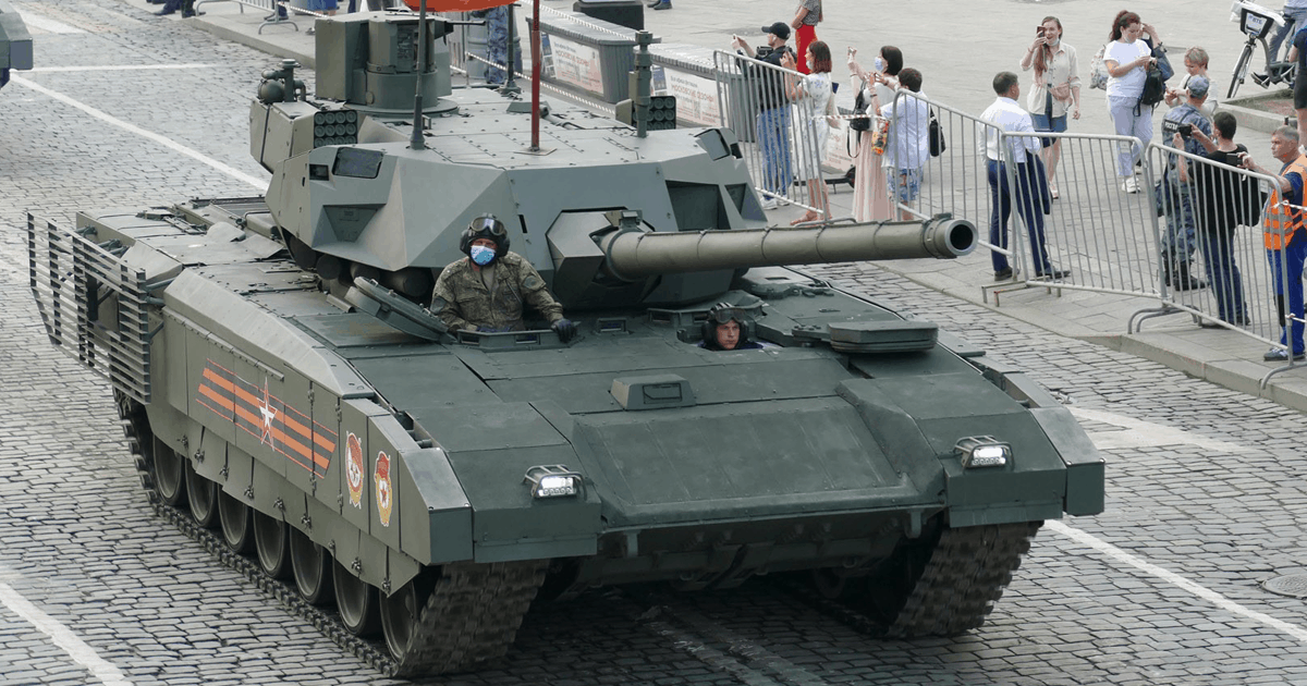 На фронт відправлять недороблені російські танки «Армата»