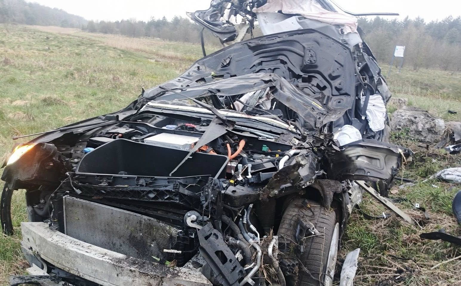 Від машини залишилася гора металу: На Волині сталася моторошна смертельна ДТП. Подробиці, фото