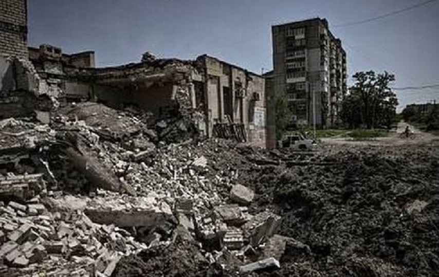 Генштаб ЗСУ: Окупанти завдали авіаудару біля Лисичанська, намагалися блокувати місто з півдня
