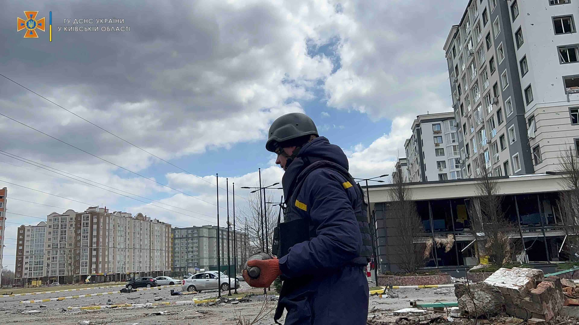 "Кожен день знаходимо нові тіла". У Бучі ідентифікували 163 убитих окупантами жителів