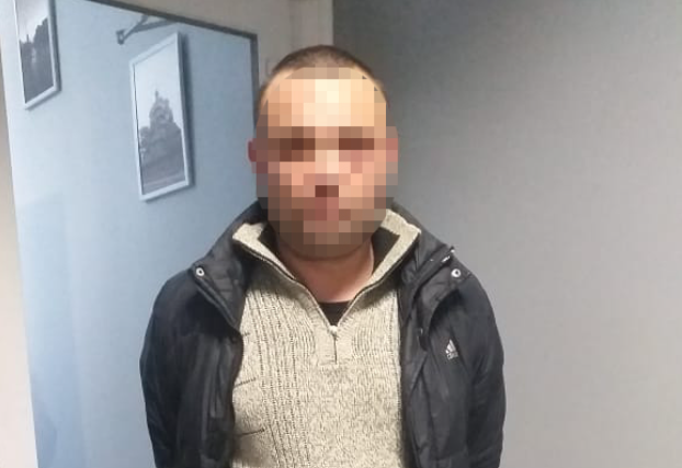 У Львові чоловік під час сварки вдарив ножем у шию свого знайомого