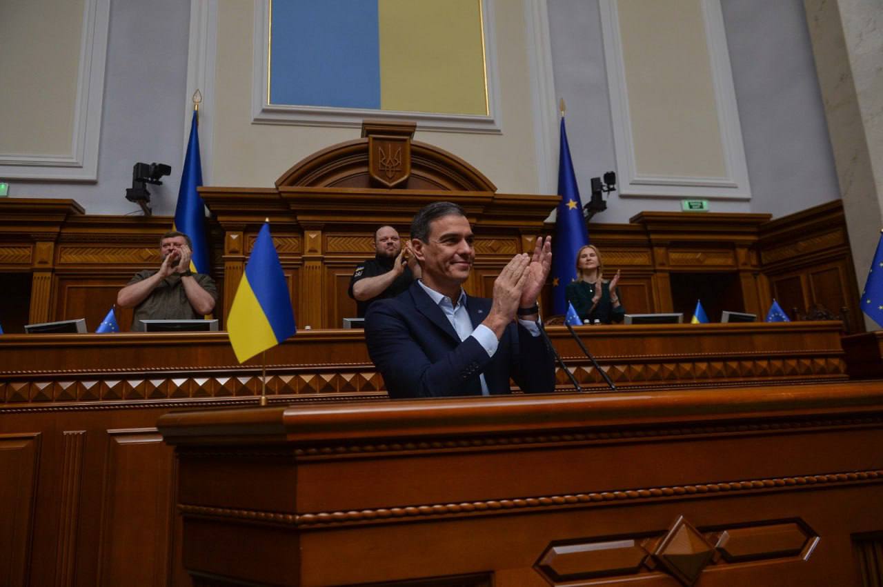 Прем'єр-міністр Іспанії у Києві анонсував пакет допомоги на 55 млн євро