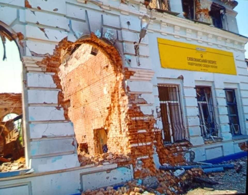 У результаті обстрілів на Луганщині загинула мати з дитиною