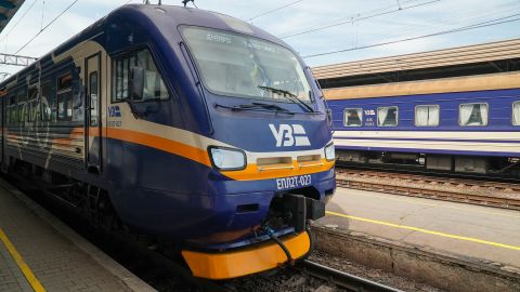 Важливі зміни для пасажирів: поїзд "Рівне-Львів" отримав нову зупинку