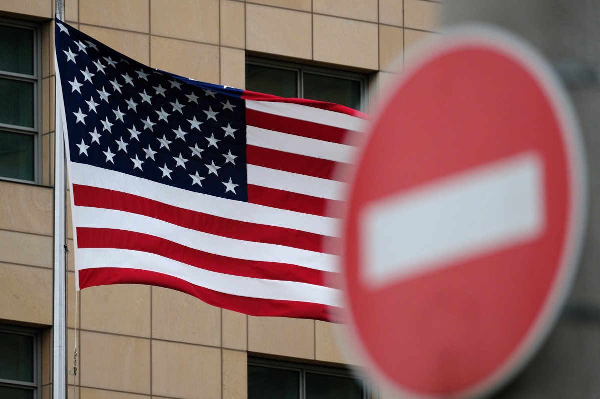 Заборона на предмети розкоші, алкоголь, алмази. Нові санкції США проти Росії