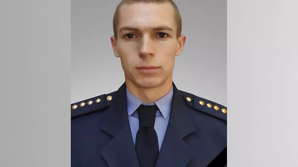 Потрапив під повторний обстріл: на Дніпропетровщині помер 28-річний рятувальник
