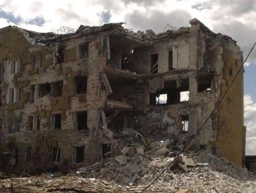 Обстріли на Луганщині: за добу пошкоджено 70 будинків
