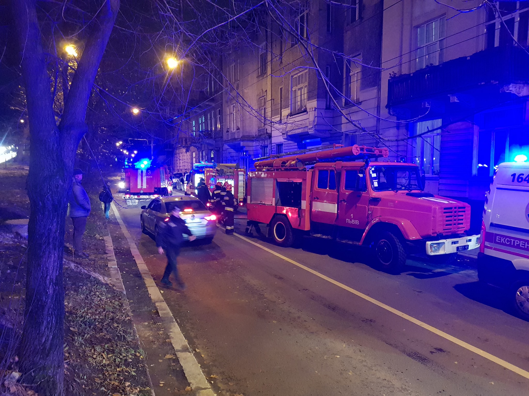 Напад і підпал салону краси. Деталі та пошук злочинців