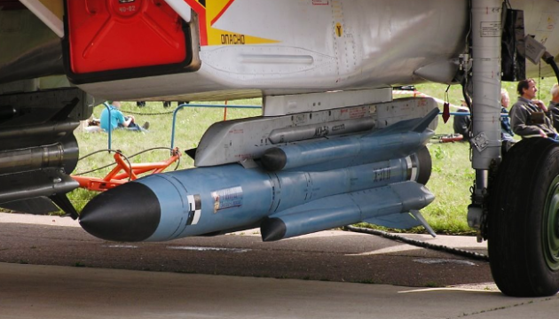 Росіяни зранку з авіації атакували Одещину: ракета Х-31 влучила в поле