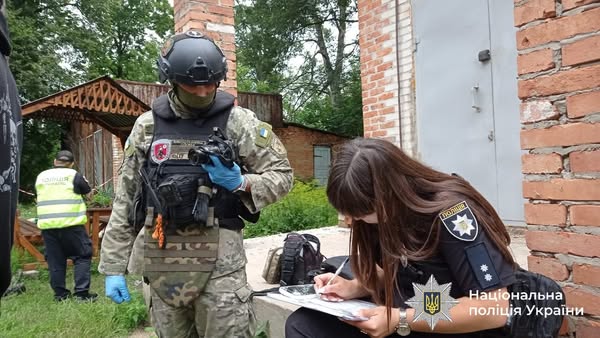 Підозрюваний у жорстокому вбивстві подружжя на Черкащині застрелився під час перемовин із поліцією