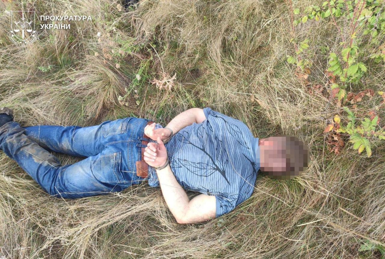 Вбивство школярів на Вінниччині: затриманий виявився їхнім учителем