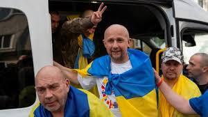 З російського полону звільнили чотирьох захисників з Львівщини (відео)