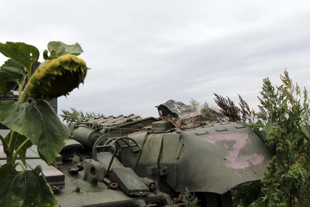 Ще мінус 200 росіян, трохи танків, броньовиків і ракет. Оновлені дані про втрати ворога