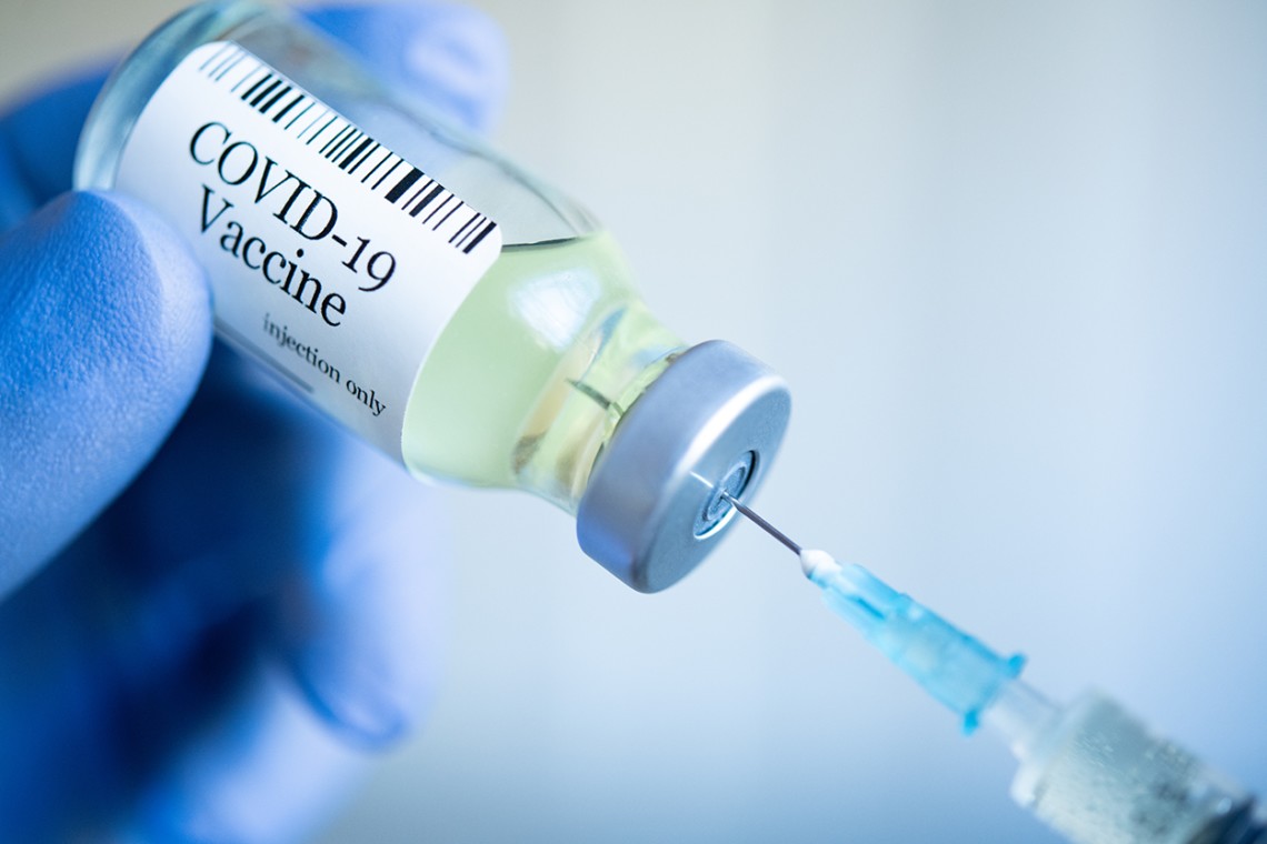Обов'язкова вакцинація працівників. В Україні розширять перелік професій