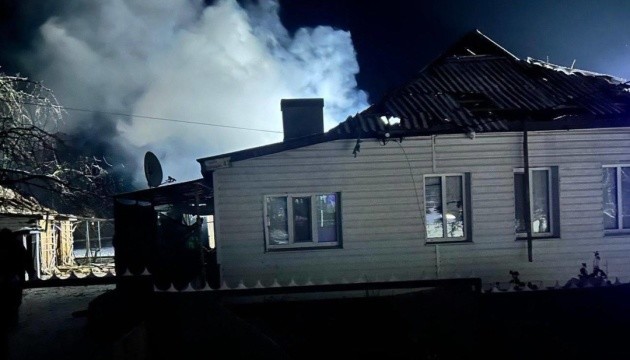 На Кіровоградщині через падіння уламків ворожого дрона пошкоджені будинки