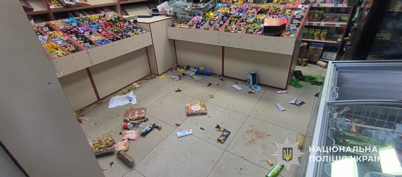 Вдерся через двері та викрав термінал: на Львівщині судитимуть крадія (фото)