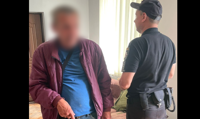 Жорстокий напад на Львівщині: чоловік мало не до смерті побив свого знайомого