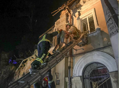 Найбільша атака на історичний центр Одеси. Є загиблий і багато поранених. Усі деталі