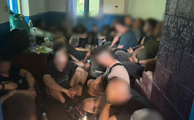 Прикордонники спіймали поблизу кордону 24 ухилянтів: намагалися втекти за 300 тисяч євро