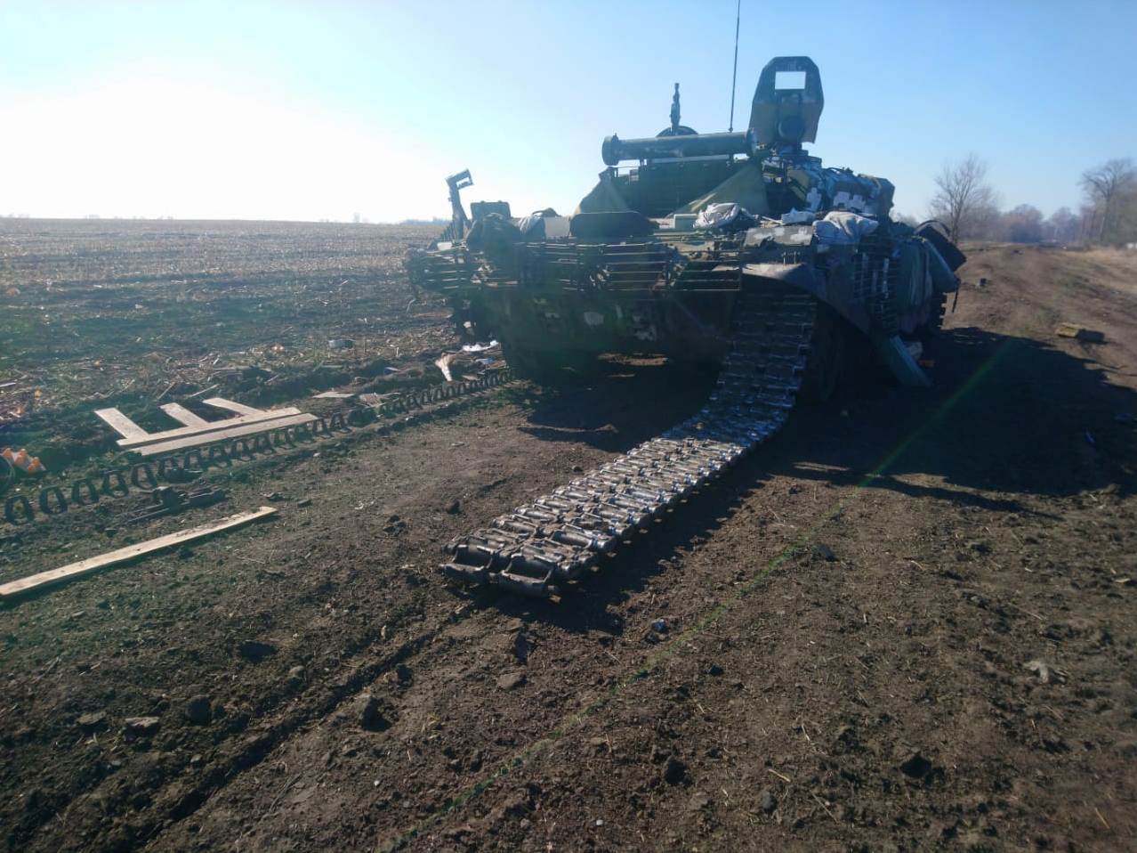 На Чернігівщині ЗСУ знищили чергову колону окупантів разом із технікою