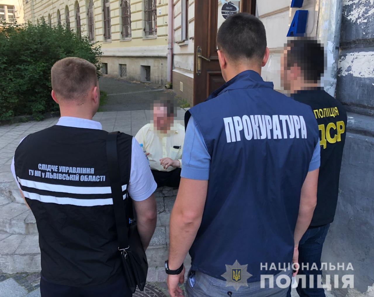 У Львові затримали керівника ГО, який допомагав чоловікам утікати з України