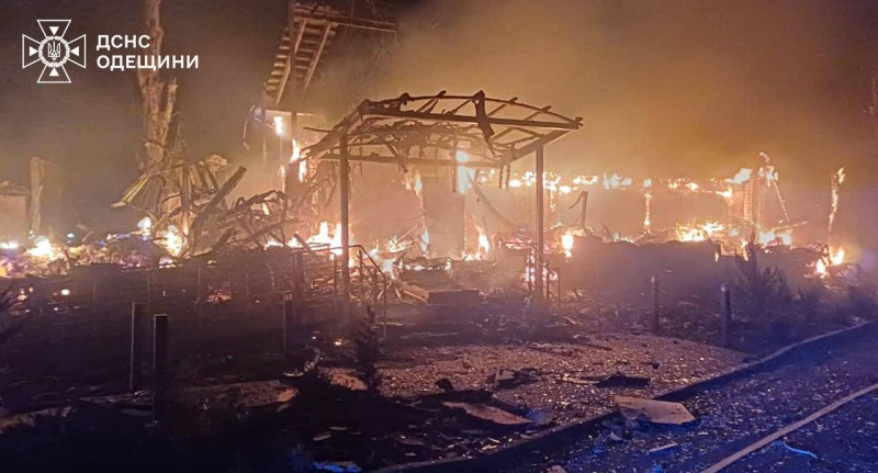В різдввяну ніч окупанти вдарили порту на Одещині