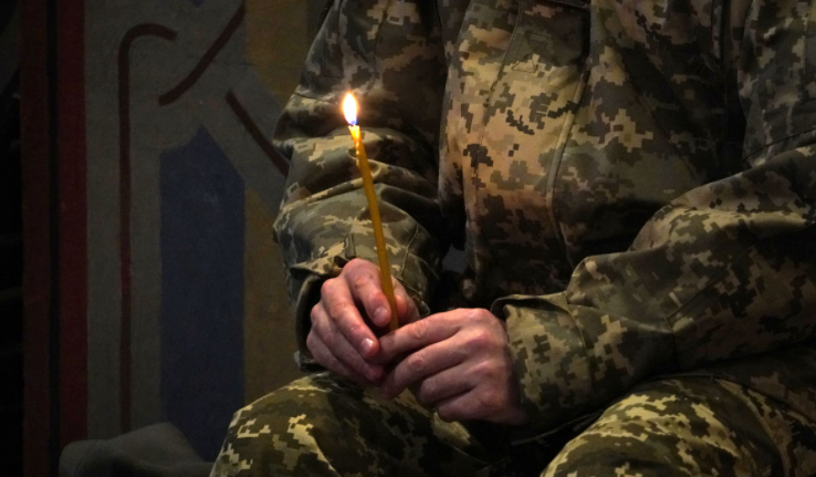 Акція пам’яті Кіборгів. Сім аеропортів віддали шану українським воїнам