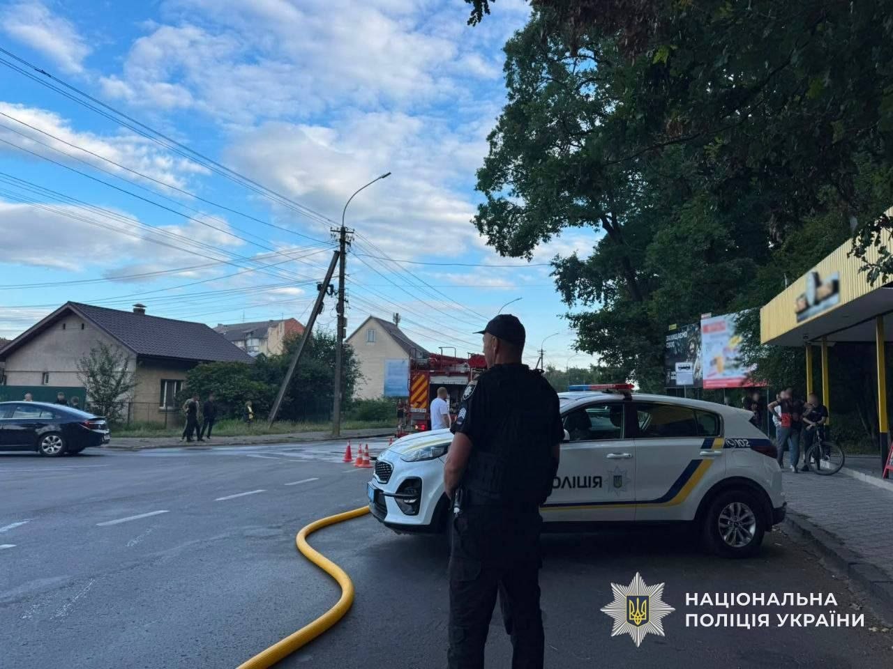 Триллер в Ужгороді: чоловік відкрив стрілянину, спалахнув ліс, триває спецоперація