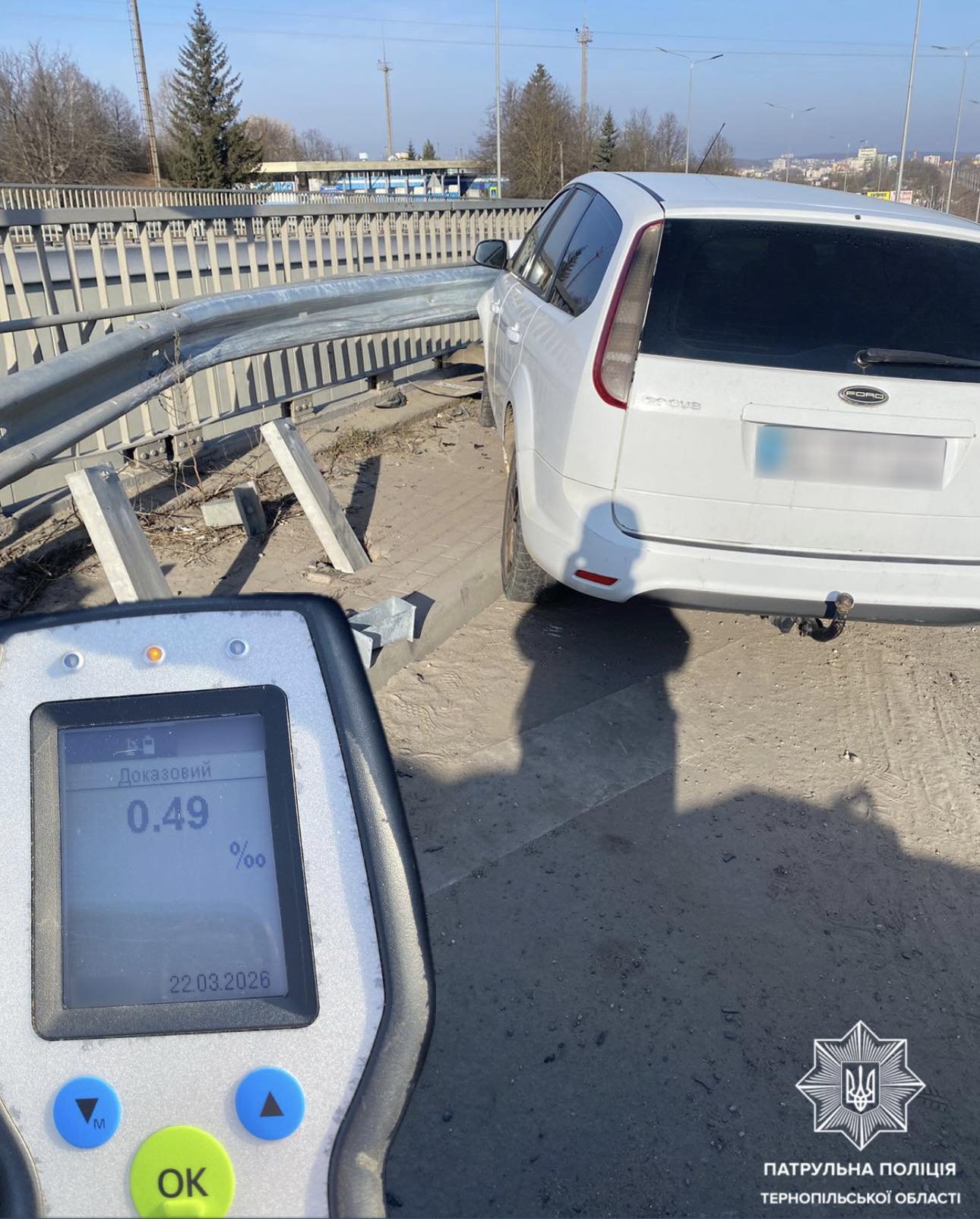 П'яний водій у Тернополі врізався у відбійник на об’їзній дорозі