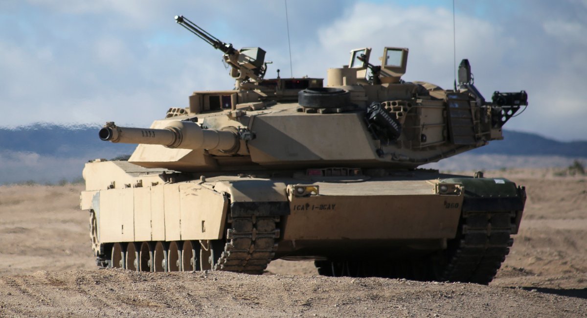 Офіційно. Перші танки Abrams уже прибули в Україну