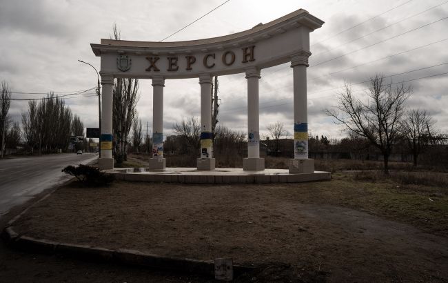 Росіяни другій день поспіль атакують міст в Херсоні