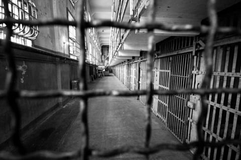 У Львові 36-річний чоловік скоїв самогубство у камері тимчасового тримання