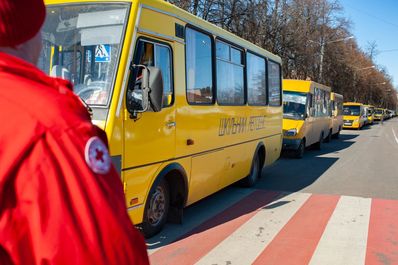 У п'ятницю "зелених" коридорів не буде через небезпеку на маршрутах