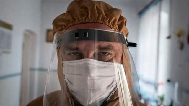 Зраджені «янголи у білих халатах»