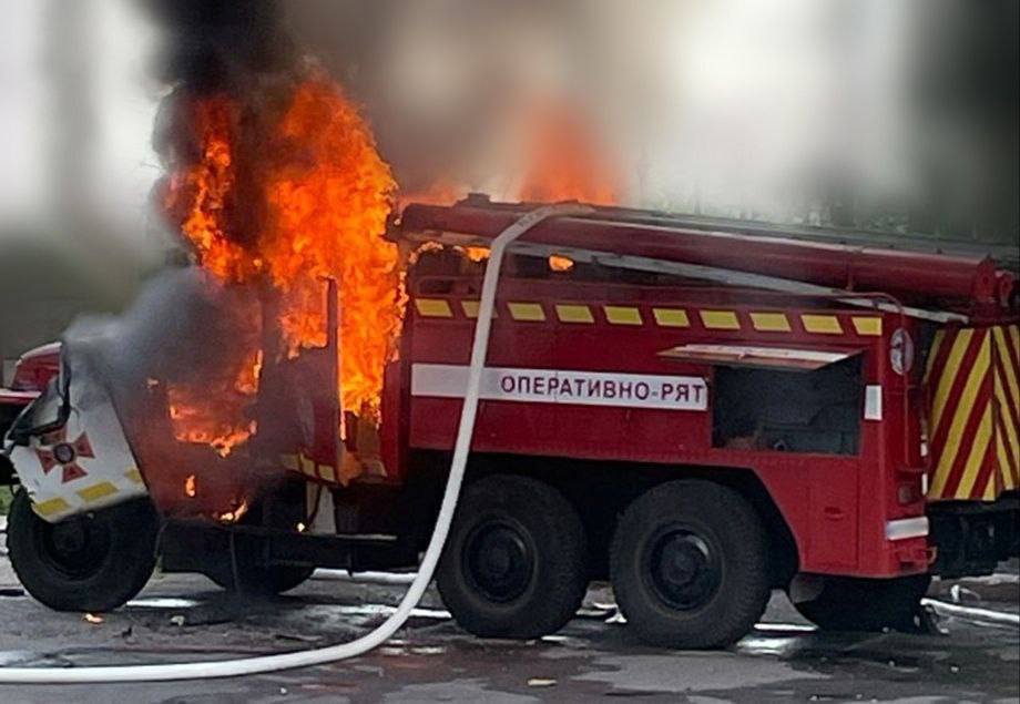 РФ завдала повторного удару по Дніпропетровщині: поранено рятувальника