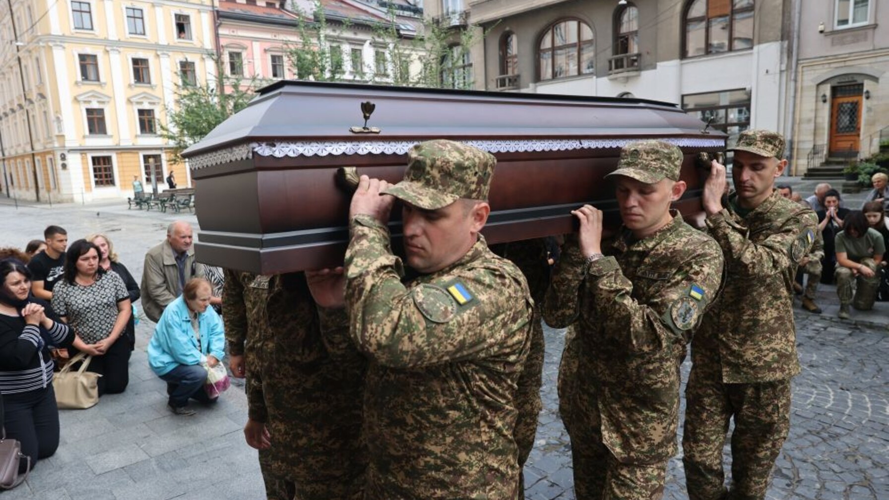 У Львові 28 травня попрощаються з трьома захисниками України