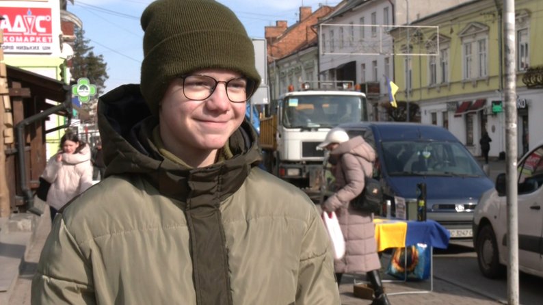 На Львівщині 13-річний волонтер зібрав понад два мільйони гривень на ЗСУ