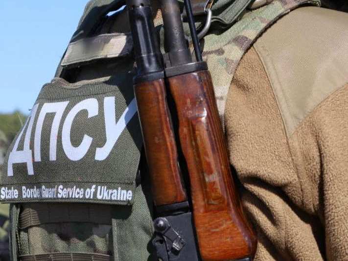 Біля Маріуполя прикордонники знищили ворожого розвідника, який соромить ім'я Боба Марлі