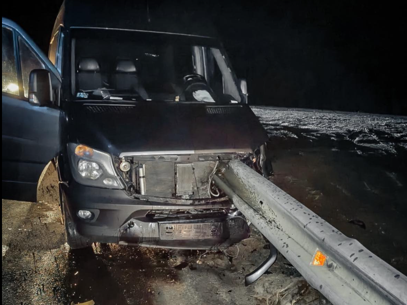 Чорна доба для водіїв: травмовані та загиблий внаслідок негоди на Львівщині