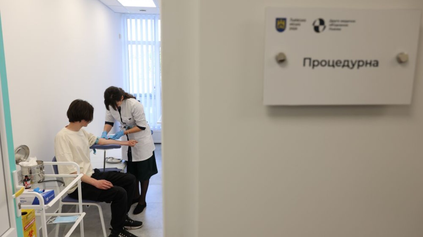 У Львові змінюють принцип роботи міських поліклінік: Як тепер працюватимуть