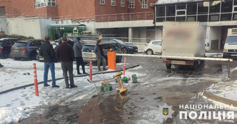 У Львові мікроавтобус травмував неповнолітнього