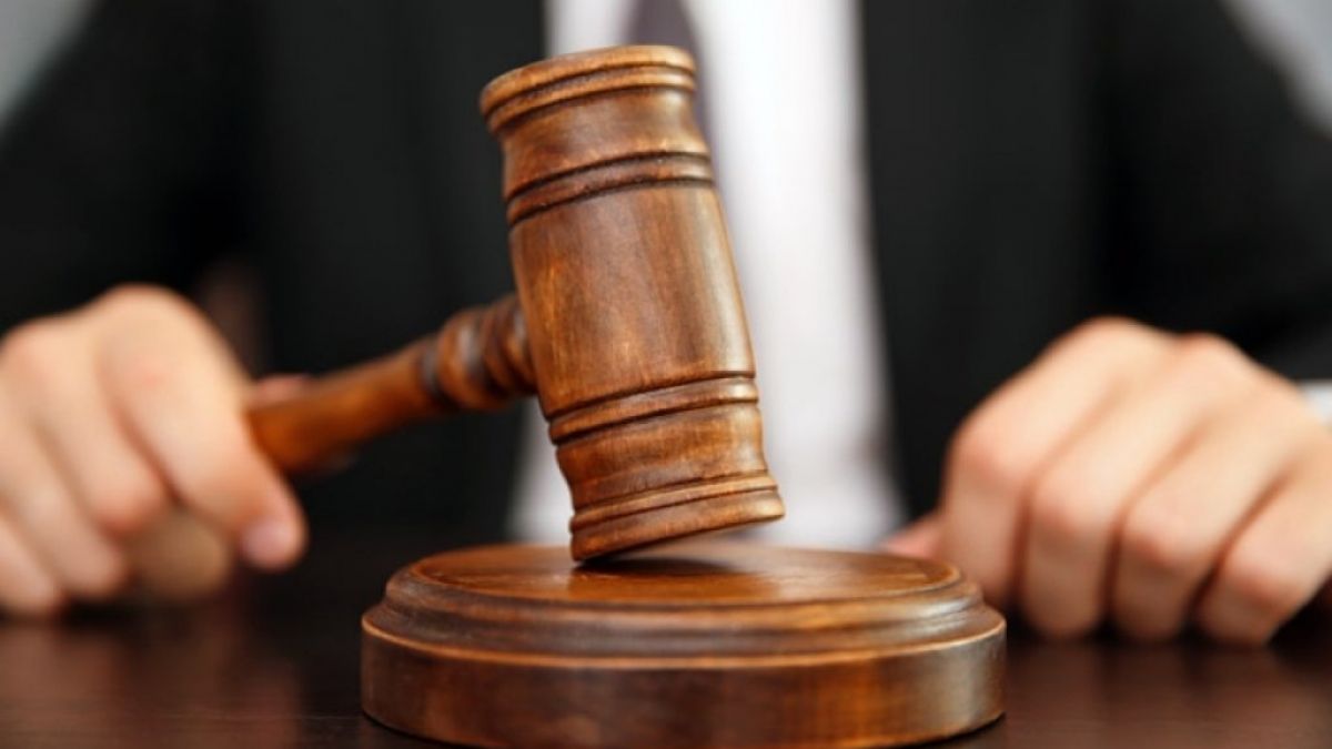 Голкою проколола око 3-річному сину: Як на Тернопільщині покарали жорстоку матір