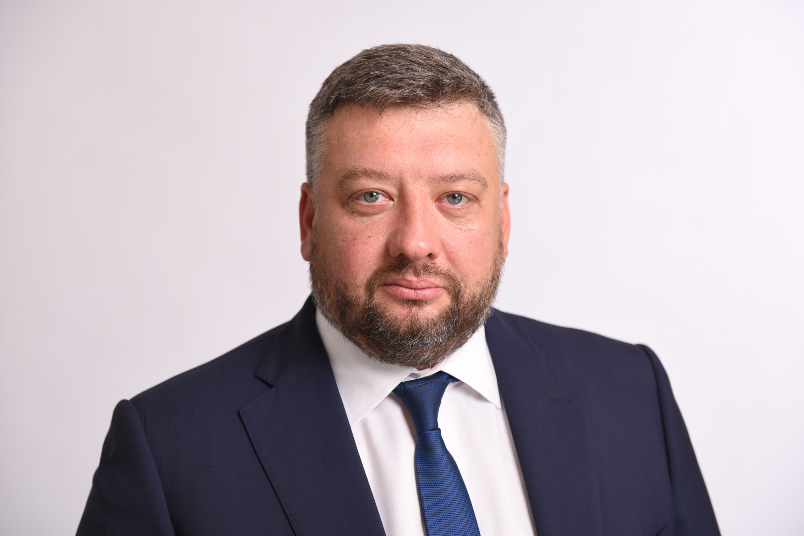 Народний депутат погорів на хабарі при закупівлі дронів та РЕБ