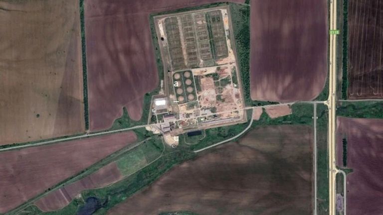 Дрони атакували нафтобазу «Атлас» у Ростовській області РФ: на об’єкті спалахнула пожежа